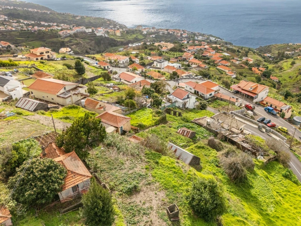 Moradia T3 para Venda em Estreito da Calheta Foto 26