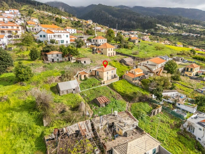 Moradia T3 para Venda em Estreito da Calheta Foto 18