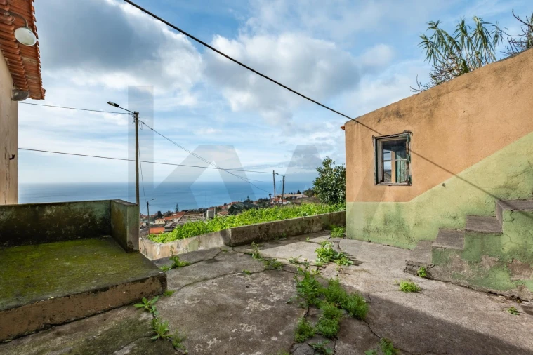 Moradia T3 para Venda em Estreito da Calheta Foto 7