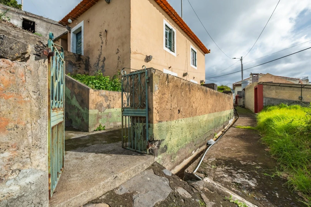 Moradia T3 para Venda em Estreito da Calheta Foto 5