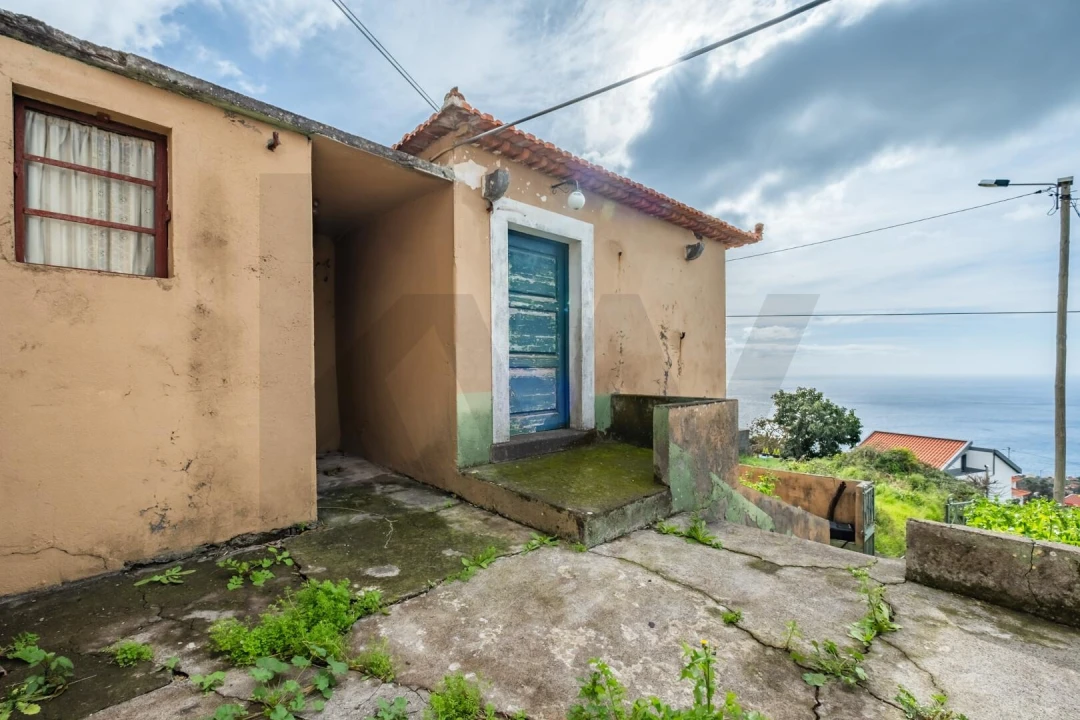 Moradia T3 para Venda em Estreito da Calheta Foto 6