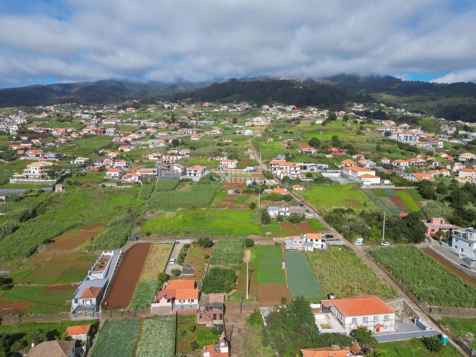Terreno para Venda em Canhas Foto 14