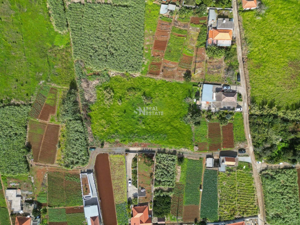 Terreno para Venda em Canhas Foto 22