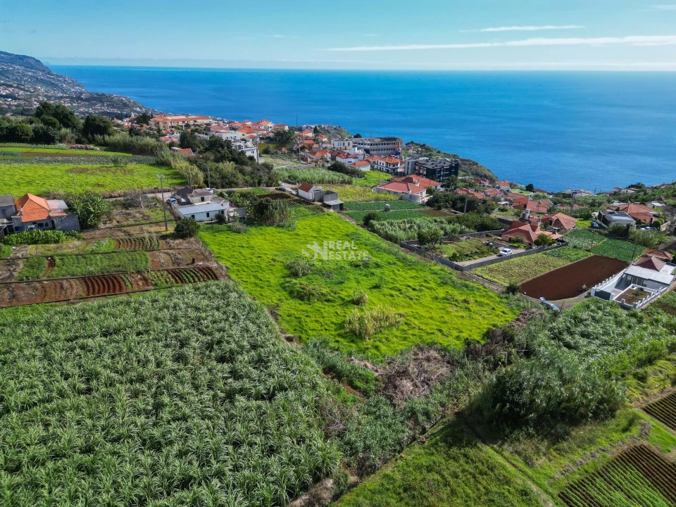 Terreno para Venda em Canhas Foto 16