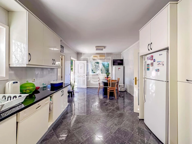 Moradia T4 para Venda em Amarante (São Gonçalo), Madalena, Cepelos e Gatão Foto 6