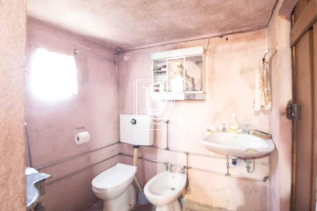 Moradia T2 para Venda em Rebordelo Foto 13