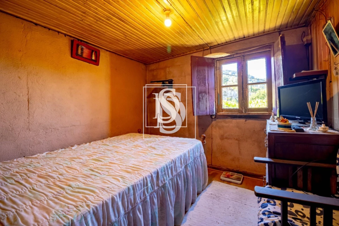 Moradia T2 para Venda em Rebordelo Foto 9