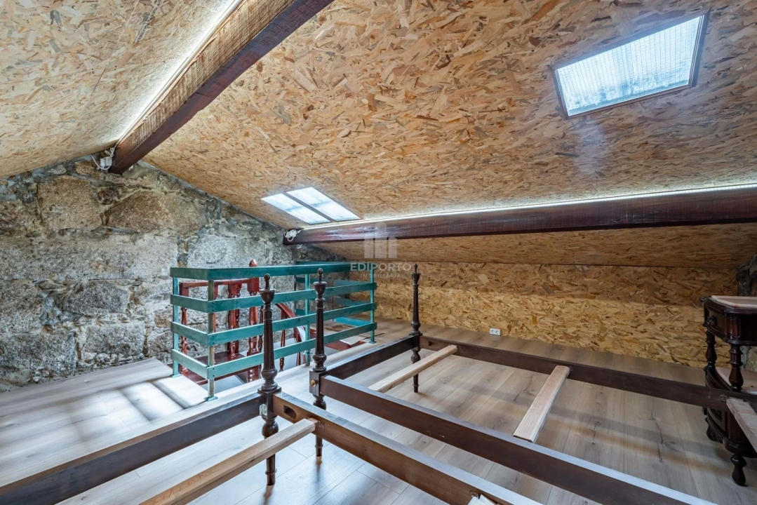 Moradia T3 para Venda em Paranhos Foto 28