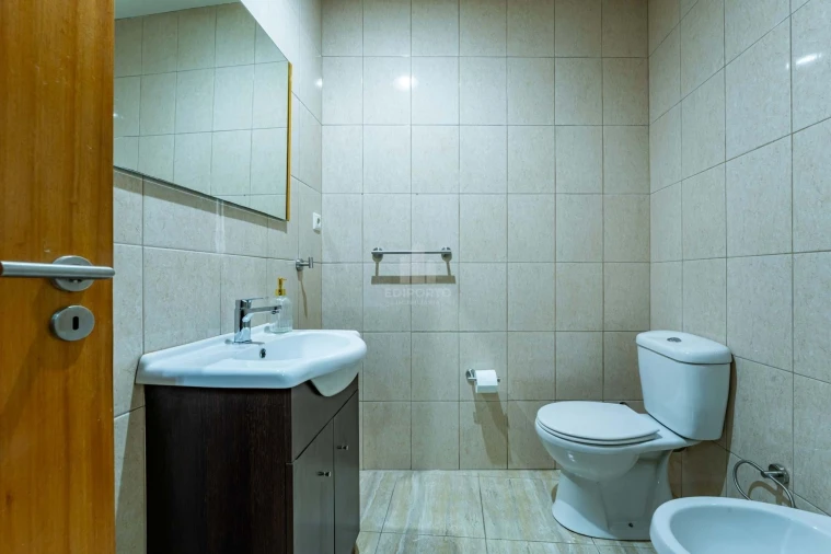 Moradia T3 para Venda em Paranhos Foto 23