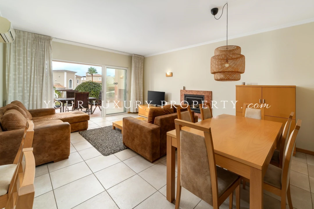 Apartamento T2 para Venda em Almancil Foto 8