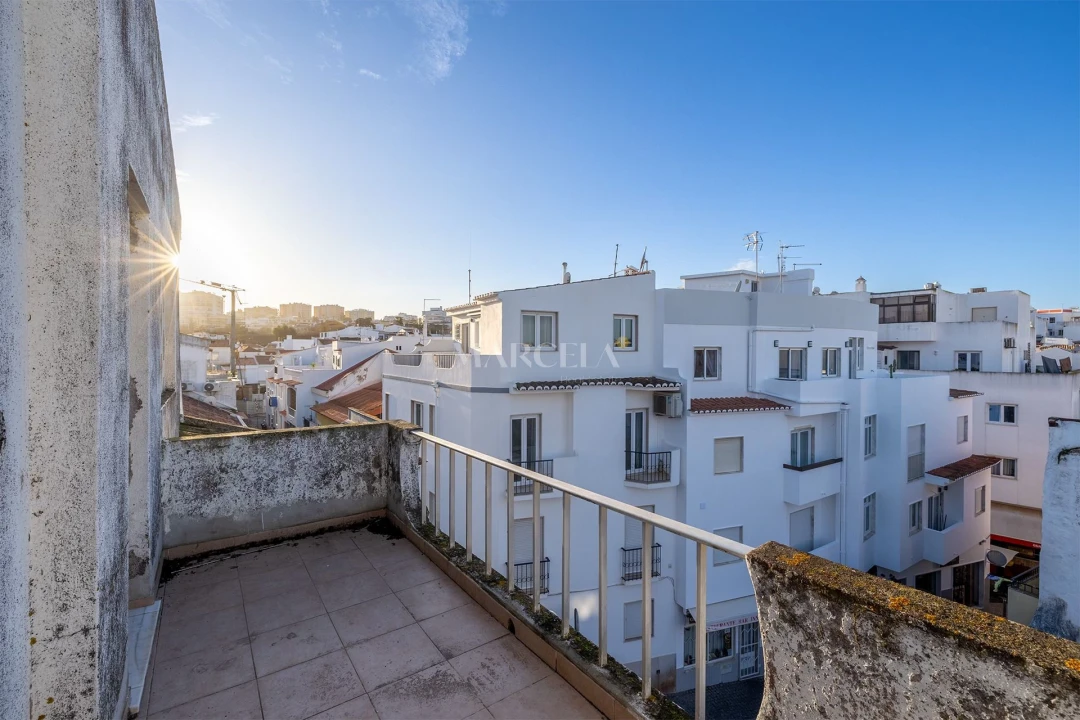 Apartamento para Venda em Lagos (São Sebastião e Santa Maria) Foto 2