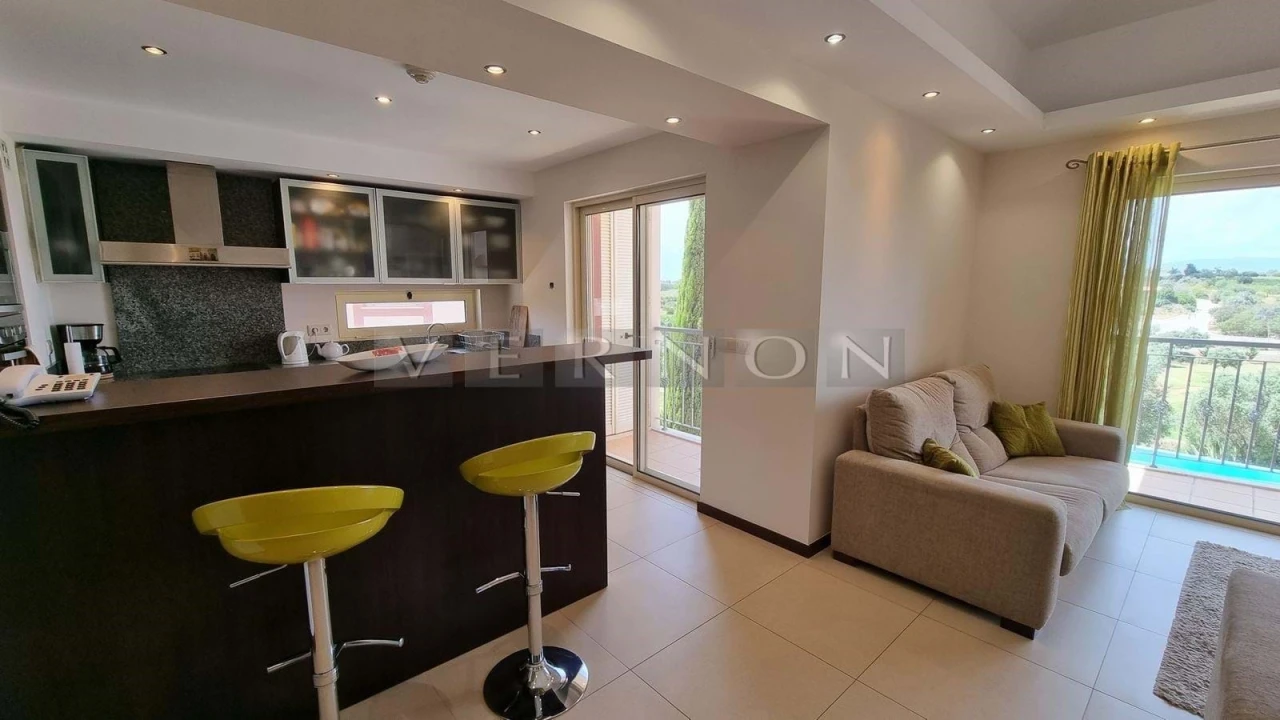 Apartamento T2 para Venda em Lagoa e Carvoeiro Foto 14