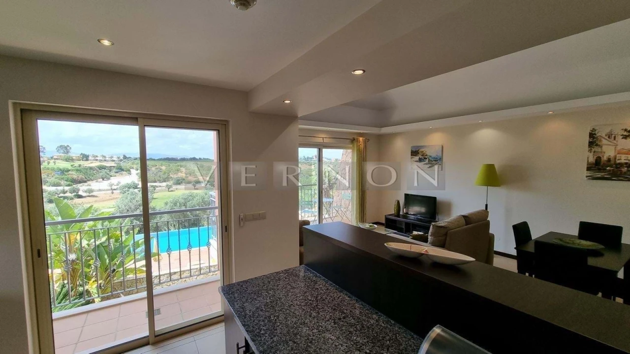 Apartamento T2 para Venda em Lagoa e Carvoeiro Foto 16