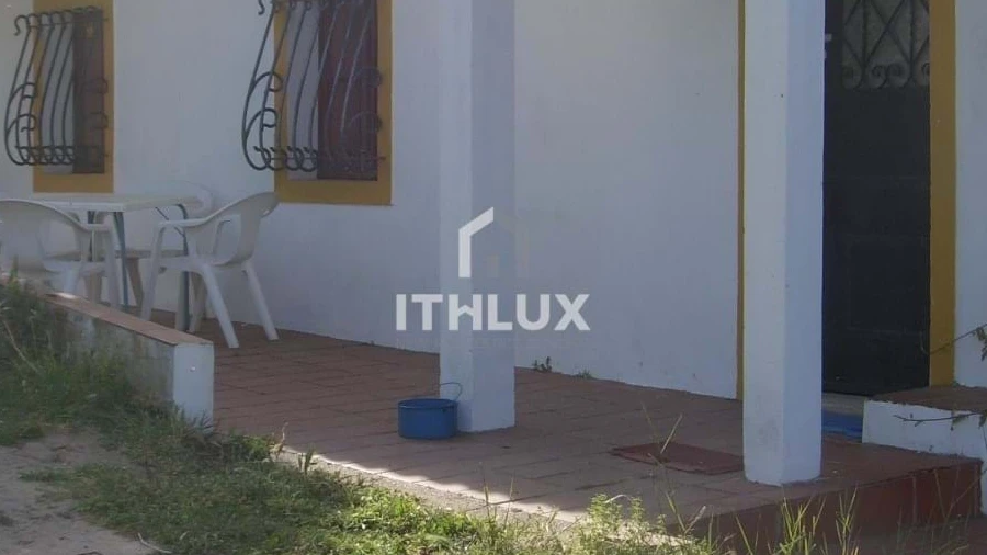 Quinta T1 para Venda em Assunção, Ajuda, Salvador e Santo Ildefonso