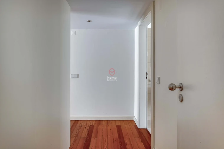 Apartamento T3 para Venda em Misericórdia Foto 18