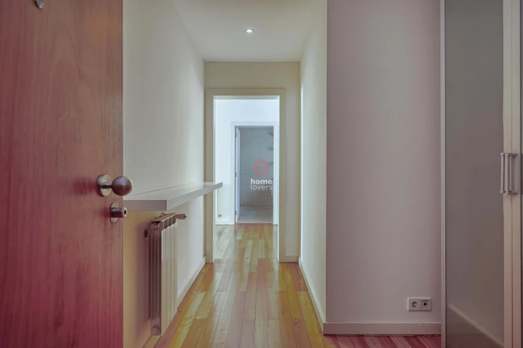 Apartamento T3 para Venda em Misericórdia Foto 19