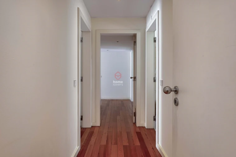 Apartamento T3 para Venda em Misericórdia Foto 10