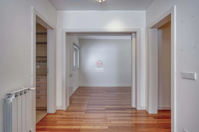 Apartamento T3 para Venda em Misericórdia Foto 6