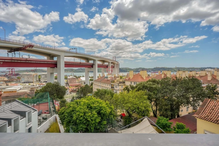 Apartamento T3 para Venda em Alcantara Foto 22