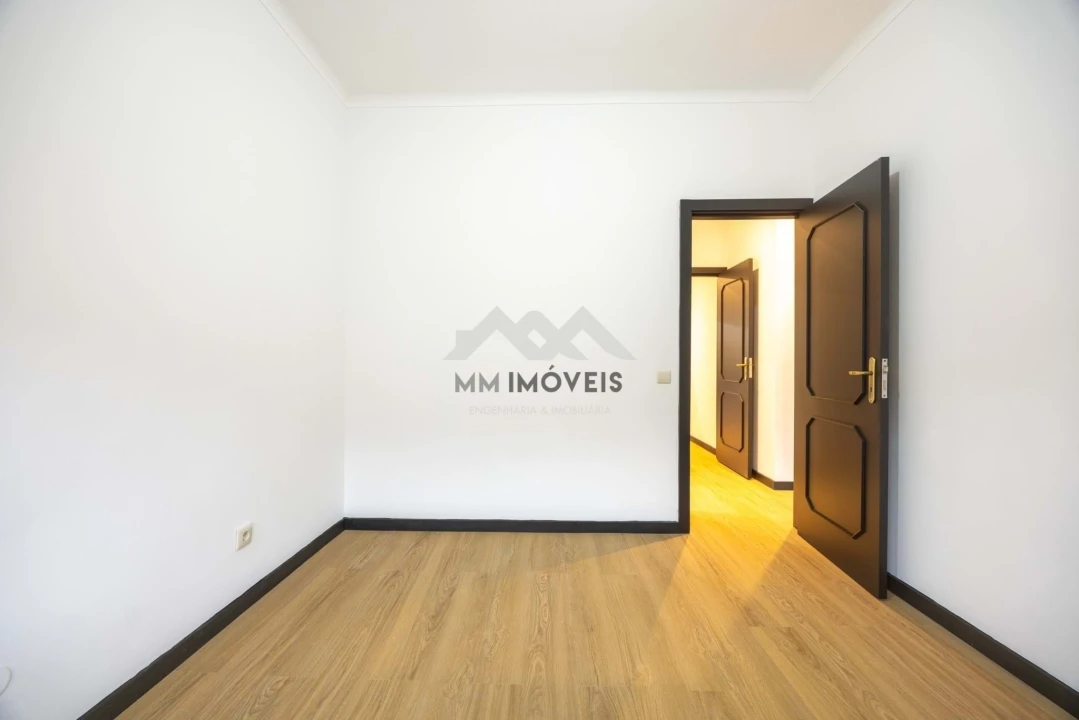 Apartamento T3 para Venda em Rio Tinto Foto 6