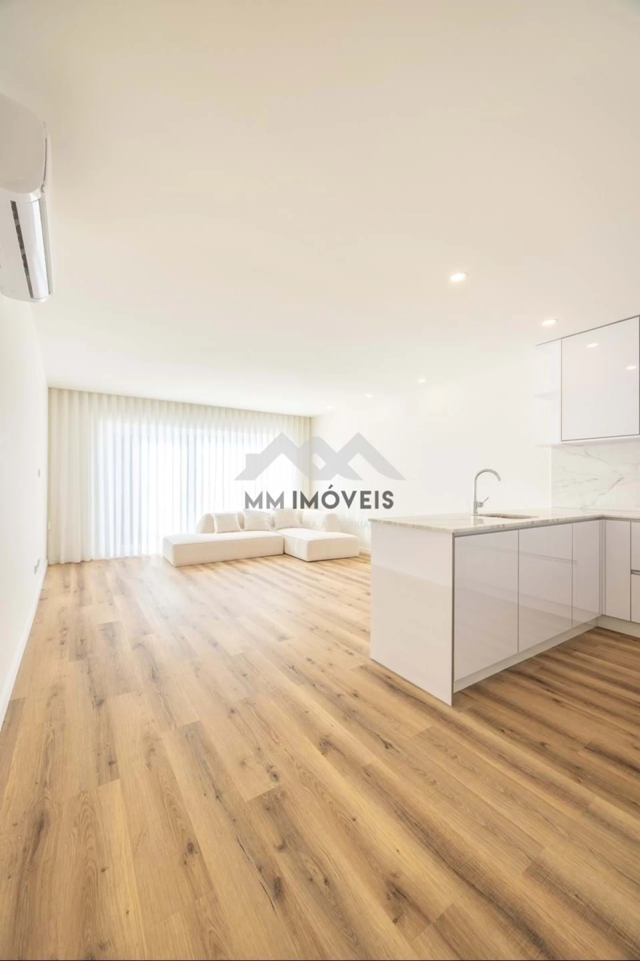 Moradia T4 para Venda em Matosinhos e Leça da Palmeira Foto 32