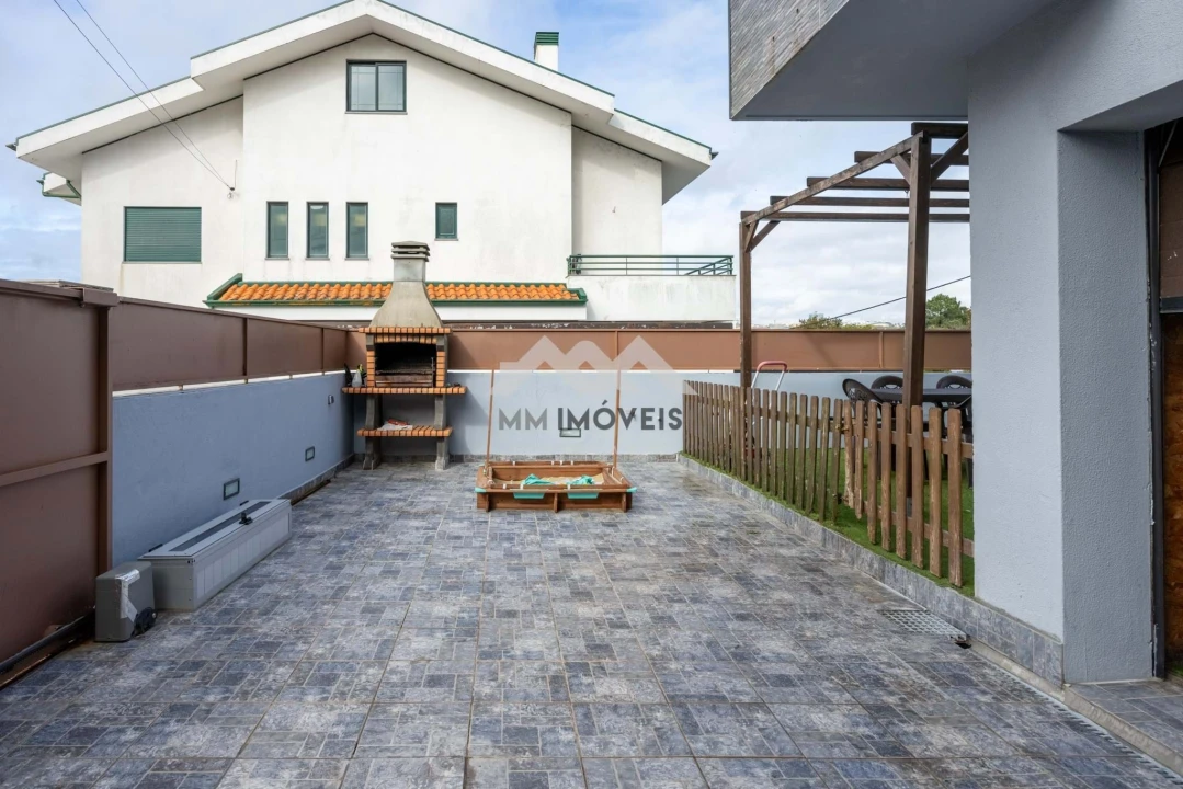 Moradia T3 para Venda em Gondomar (São Cosme), Valbom e Jovim Foto 24