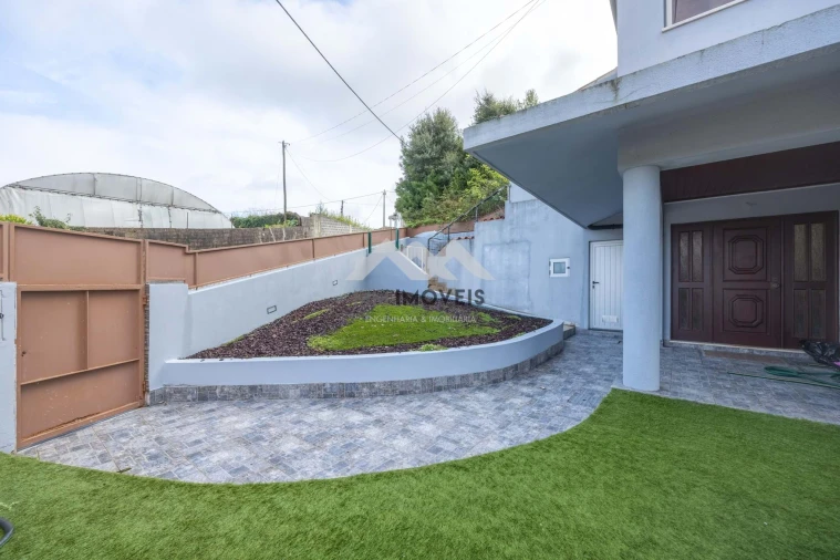 Moradia T3 para Venda em Gondomar (São Cosme), Valbom e Jovim Foto 28