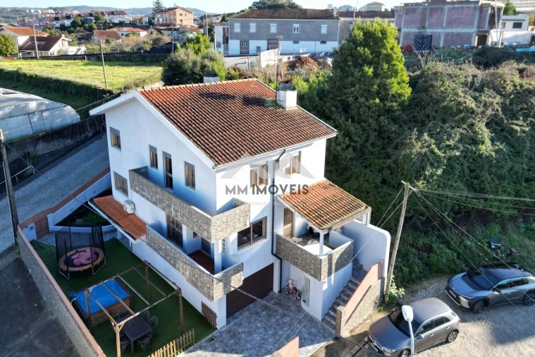 Moradia T3 para Venda em Gondomar (São Cosme), Valbom e Jovim Foto 71