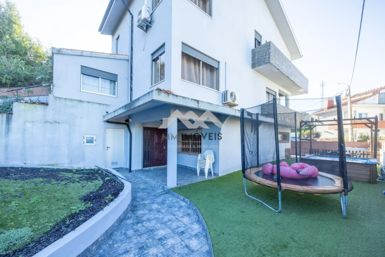 Moradia T3 para Venda em Gondomar (São Cosme), Valbom e Jovim Foto 3