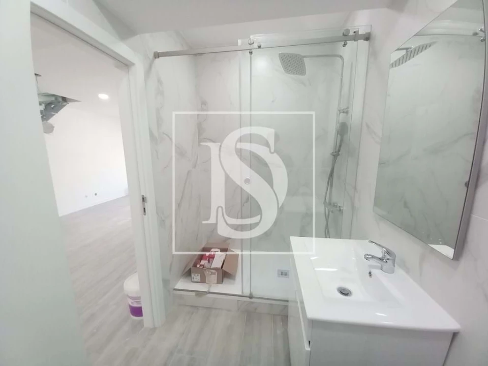 Apartamento T4 para Venda em Costa da Caparica Foto 15