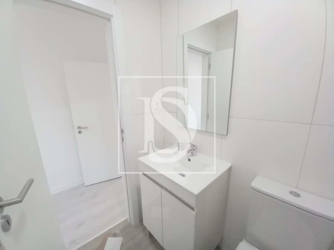 Apartamento T4 para Venda em Costa da Caparica Foto 18