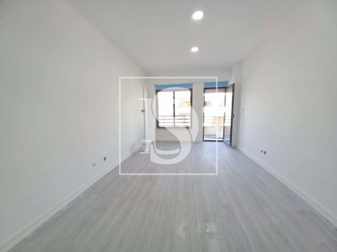 Apartamento T4 para Venda em Costa da Caparica Foto 5