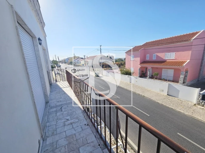 Apartamento T4 para Venda em Gaio-Rosário e Sarilhos Pequenos Foto 3