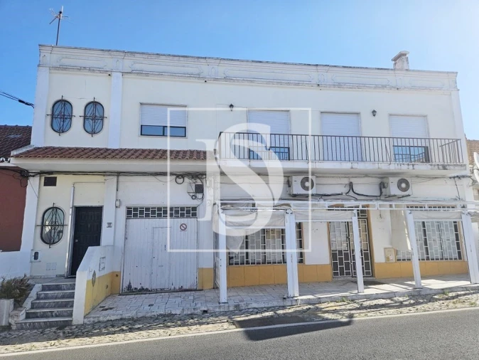 Apartamento T4 para Venda em Gaio-Rosário e Sarilhos Pequenos Foto 24