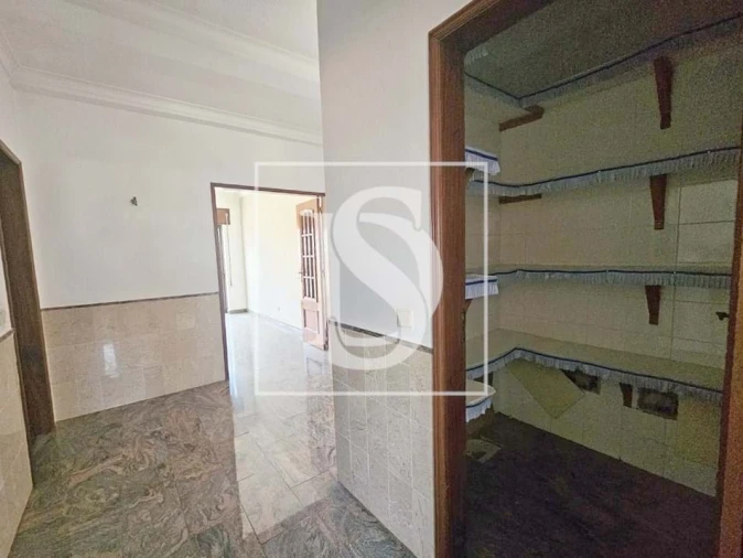 Apartamento T4 para Venda em Gaio-Rosário e Sarilhos Pequenos Foto 13