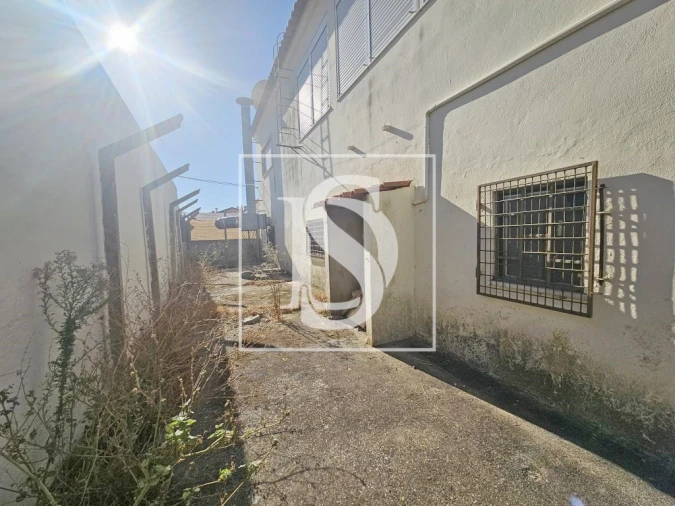 Apartamento T4 para Venda em Gaio-Rosário e Sarilhos Pequenos Foto 19