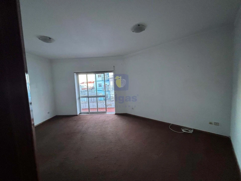 Apartamento T3 para Venda em Caldas da Rainha - Santo Onofre e Serra do Bouro Foto 3