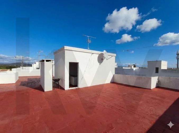 Apartamento T3 para Venda em Olhão Foto 29