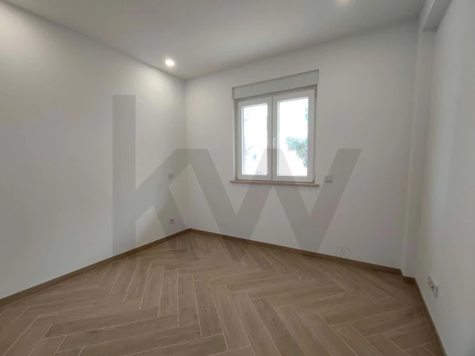 Apartamento T3 para Venda em Olhão Foto 21