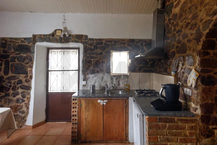 Moradia T3 para Venda em Mexilhoeira Grande Foto 13