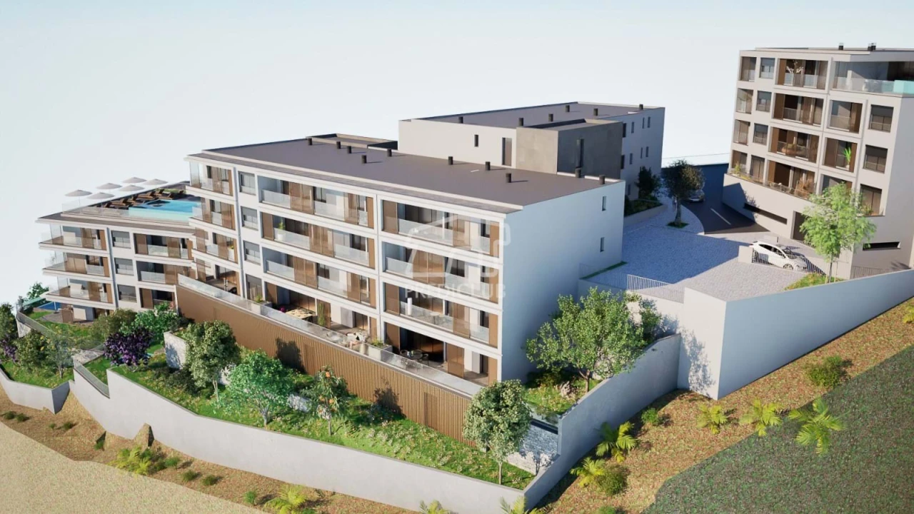 Apartamento T3 para Venda em Camara de Lobos Foto 9