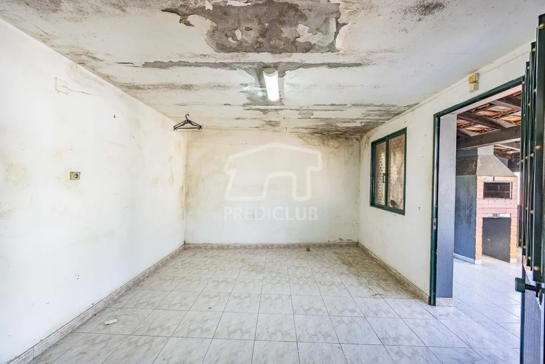 Moradia T3 para Venda em São Martinho Foto 24