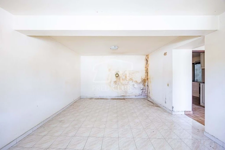 Moradia T3 para Venda em São Martinho Foto 15