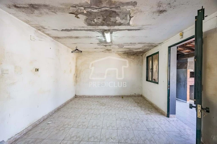 Moradia T3 para Venda em São Martinho Foto 12