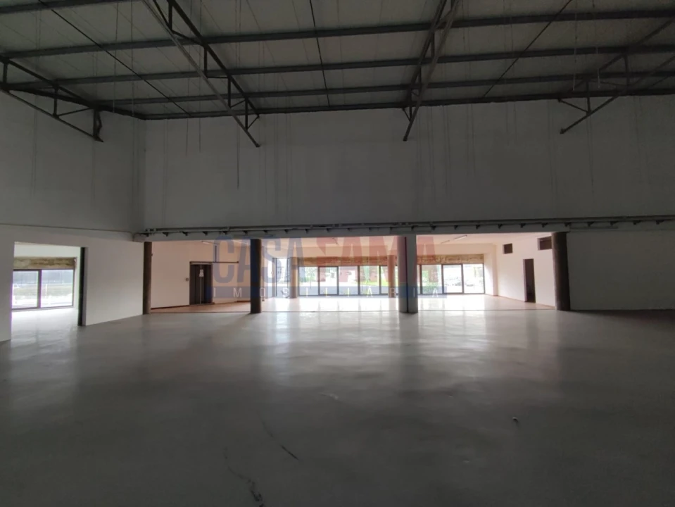 Armazém para Venda em Santo Tirso, Couto (Santa Cristina e São Miguel) e Burgães Foto 6