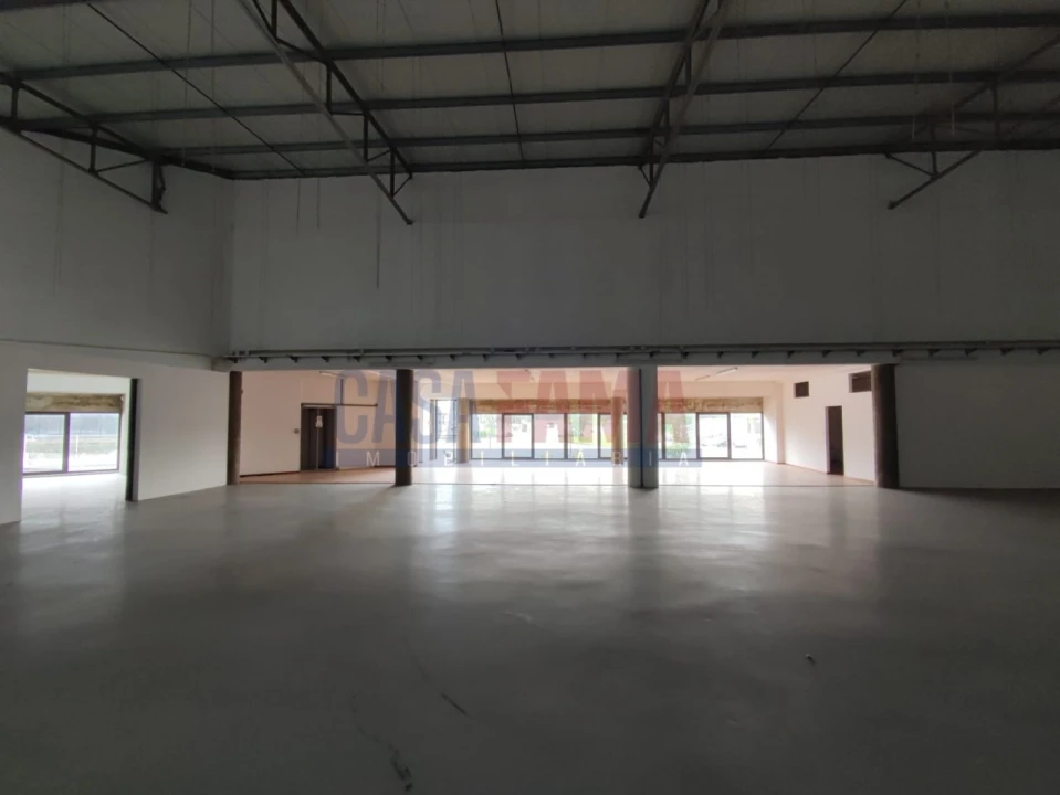 Armazém para Venda em Santo Tirso, Couto (Santa Cristina e São Miguel) e Burgães Foto 12