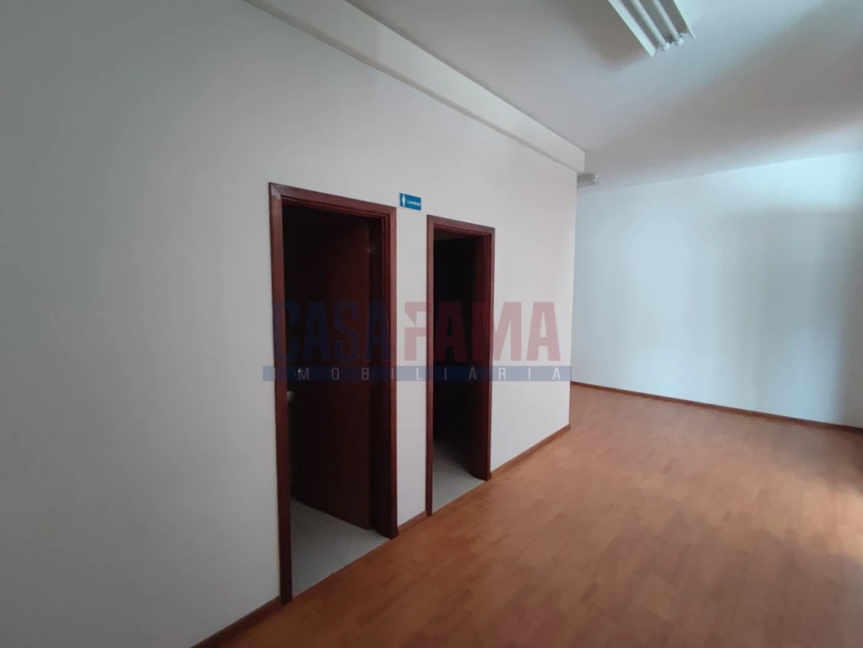 Armazém para Venda em Santo Tirso, Couto (Santa Cristina e São Miguel) e Burgães Foto 45