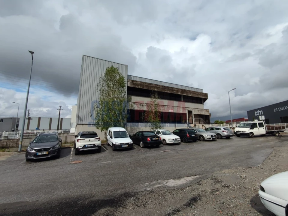 Armazém para Venda em Santo Tirso, Couto (Santa Cristina e São Miguel) e Burgães Foto 51