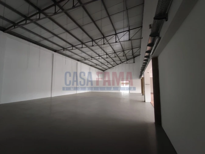 Armazém para Venda em Santo Tirso, Couto (Santa Cristina e São Miguel) e Burgães Foto 15