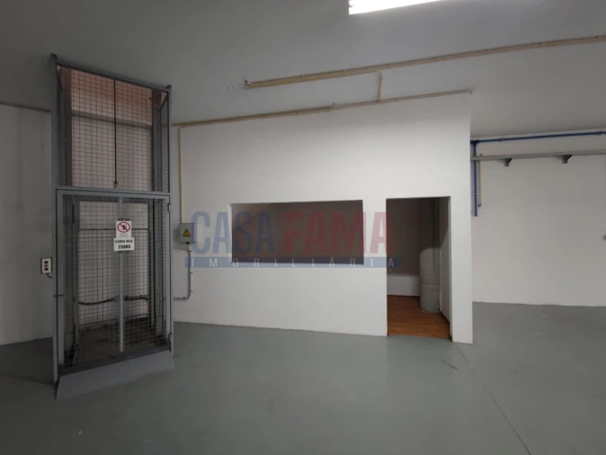 Armazém para Venda em Santo Tirso, Couto (Santa Cristina e São Miguel) e Burgães Foto 18